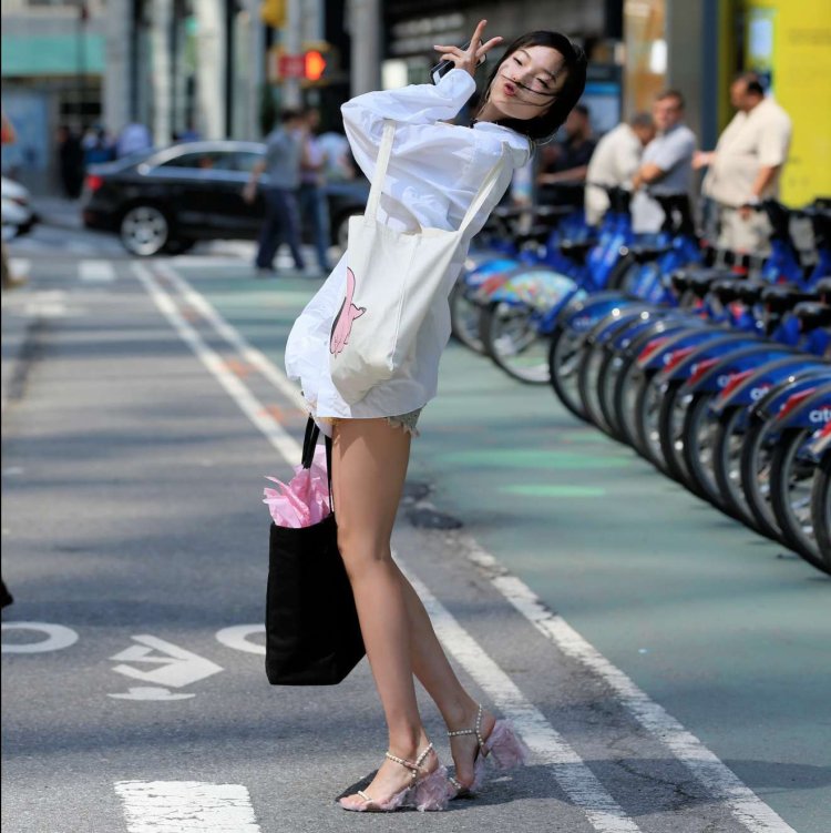 Model Katie Nova Naked