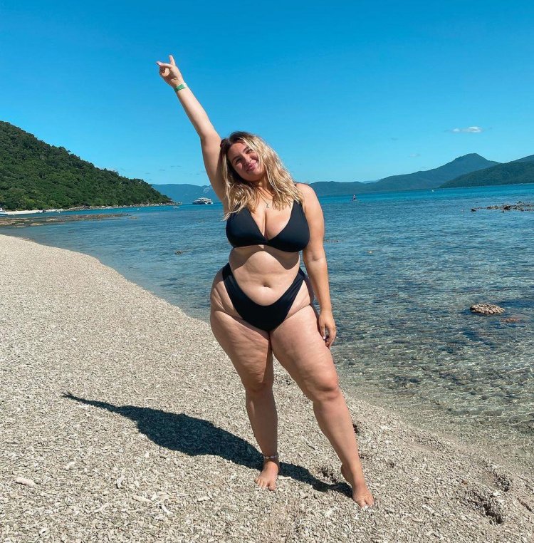 Stefani Viada Plus Size bikini