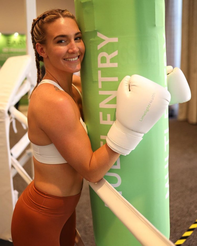 Mikaela reidy hot photos