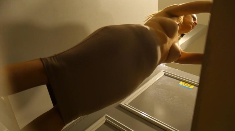 Separate selfie students