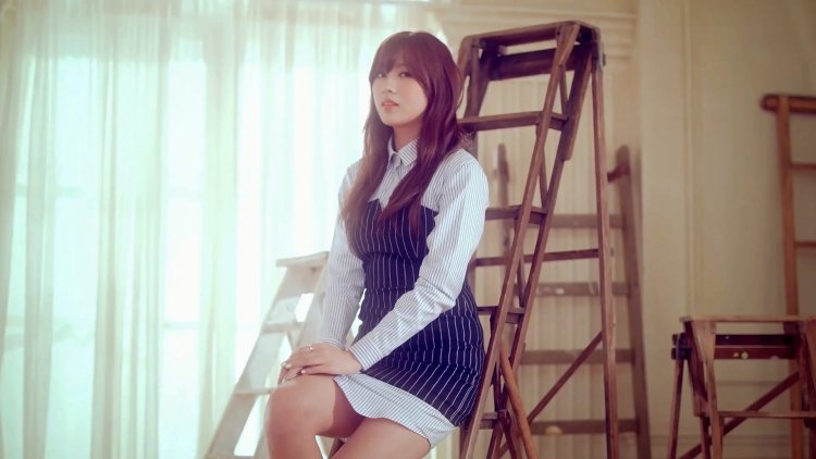 Model: Bomistry Korean model