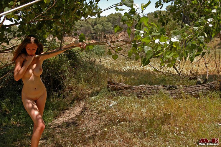 Jamie Edmondson Tits