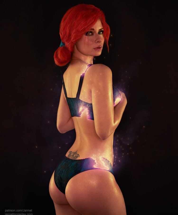 ASTASIADREAM ONLIPHANCES of the plum