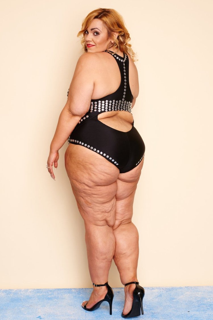 Plump Princess SSBBW Bio Height weight