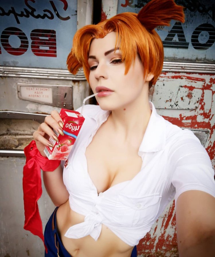 Christina Fin Kalinka Fox