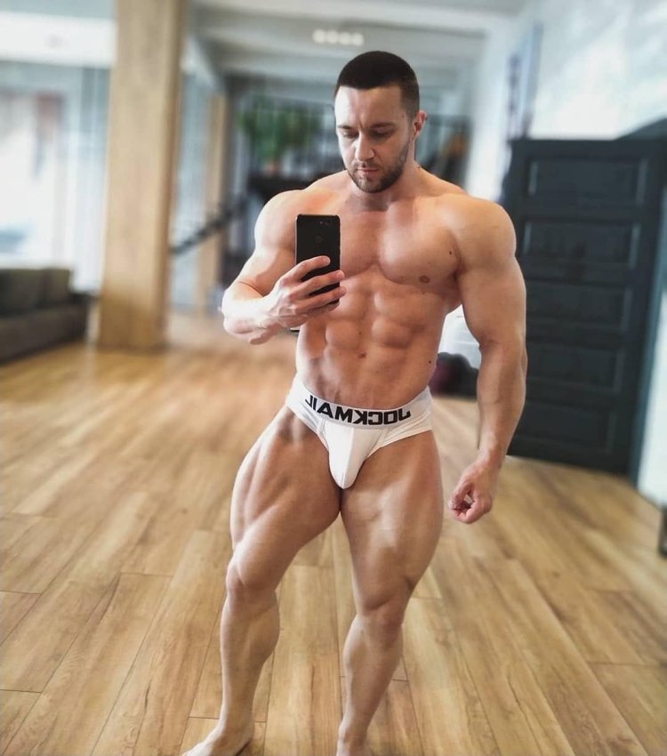 Stas delzzy Stas Chugunov