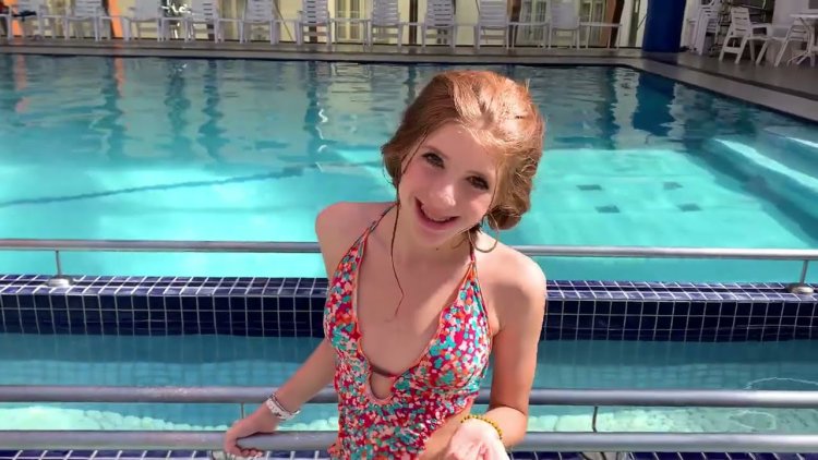 Modelo Julinha photo