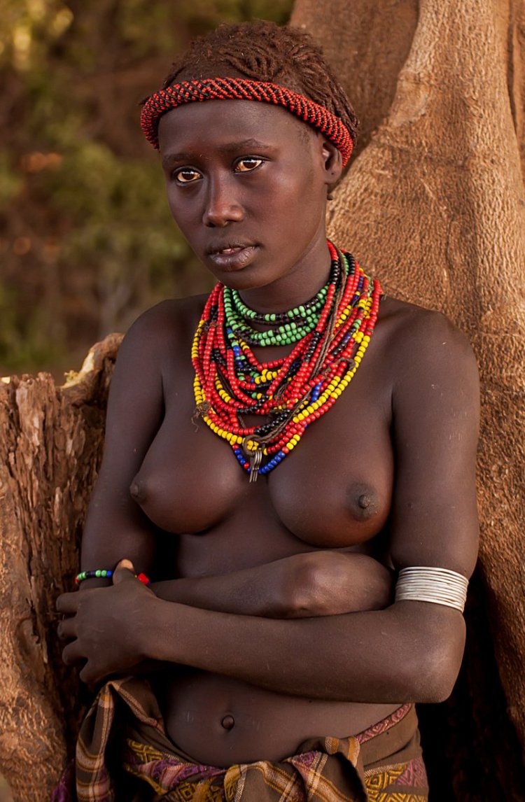 Beautiful naked Africans
