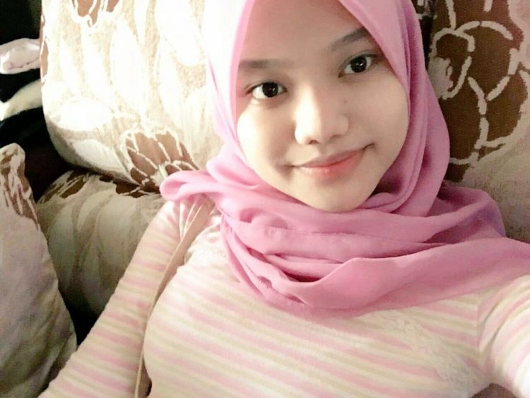 Jilbab Selfie