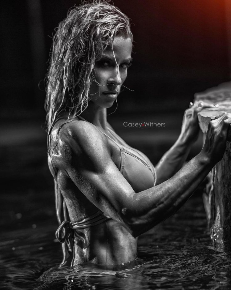 Jessica Williams Physique