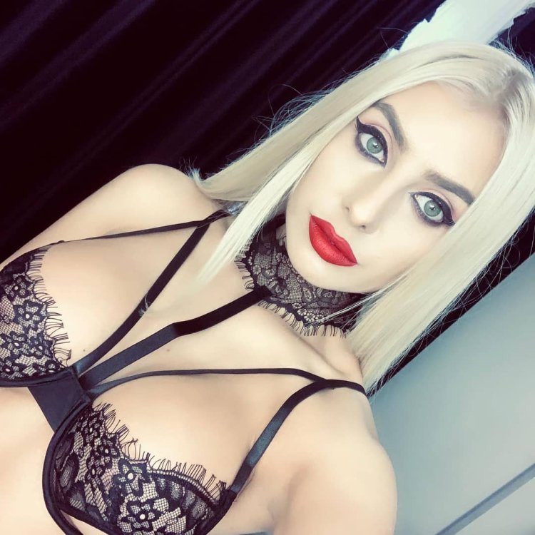 Alice Spigel Cosplay