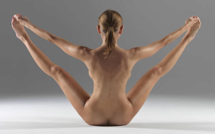 Beautiful naked gymnasts