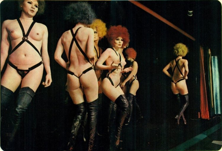 Crazy Horse Retro cabaret