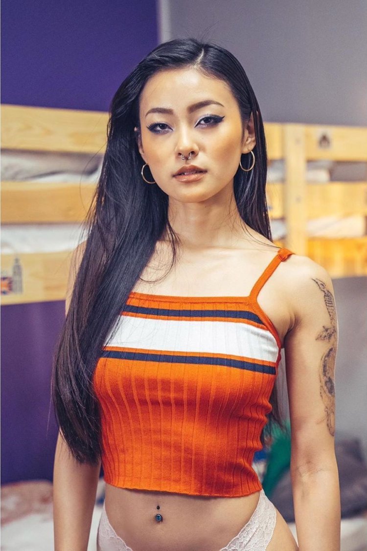 Jay Bank Pressents Rae Lil Black