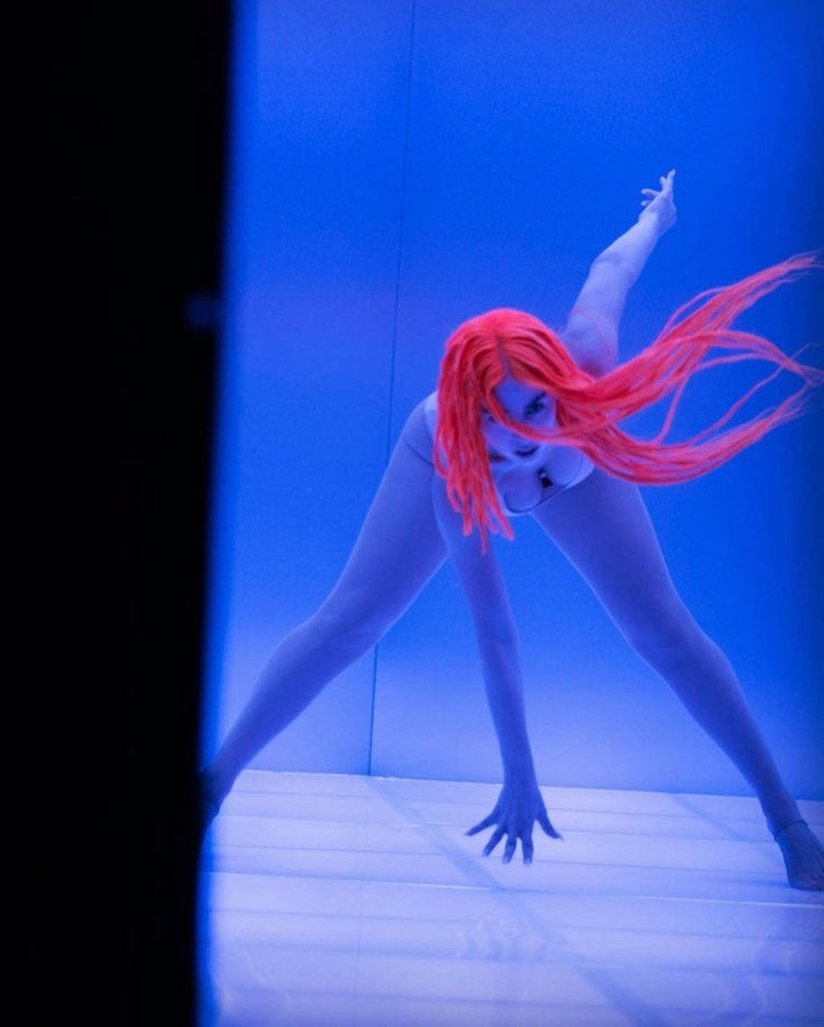 Singer Ava Max Growth