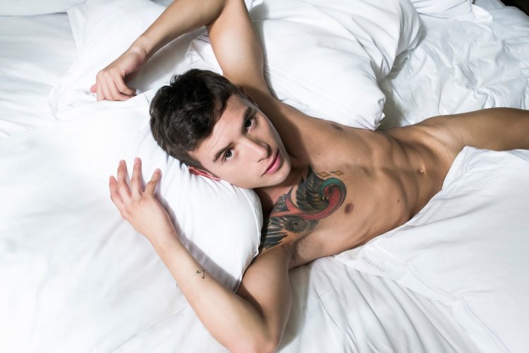 Sebastian Eslava is naked