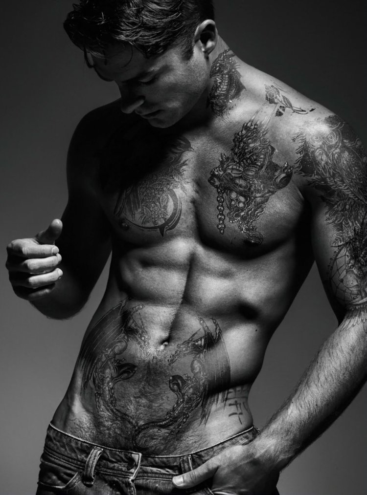 Beautiful half -naked men