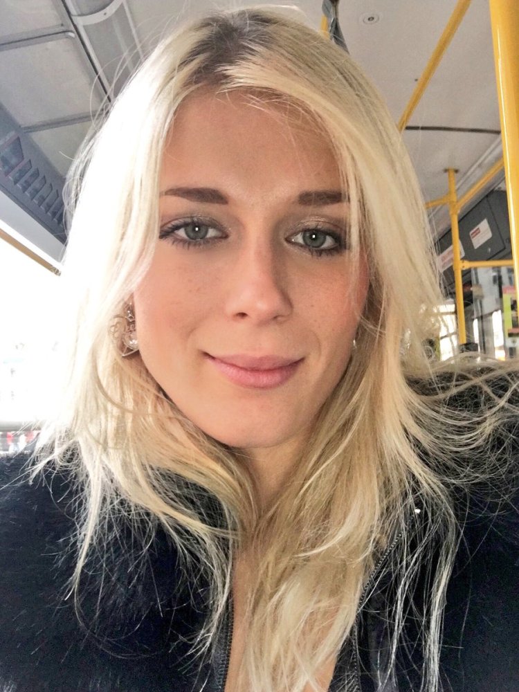 Sweet Cat photo shoot