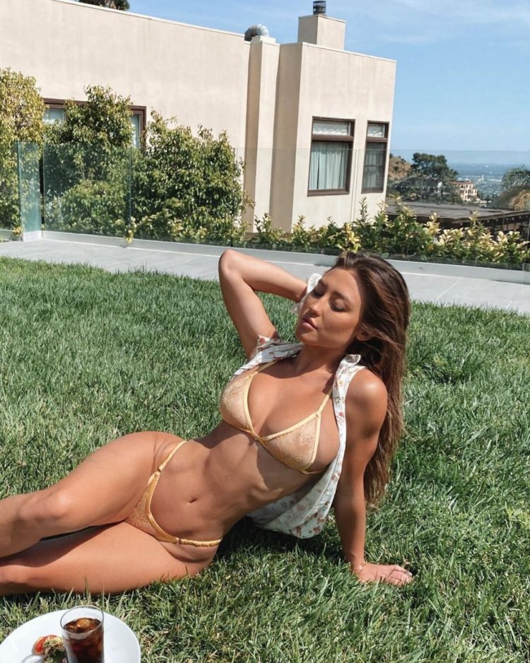 Stefanie gurzanski before surgery