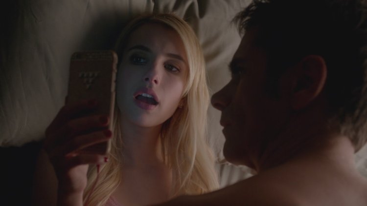 Emma Roberts hot scenes