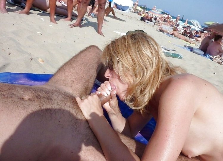 Gorgeous suction on the beach