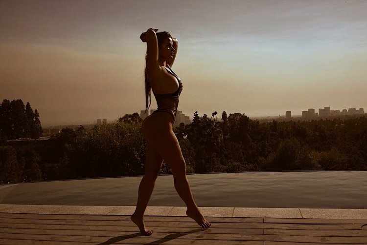 Anastasia Kvitko Decolith