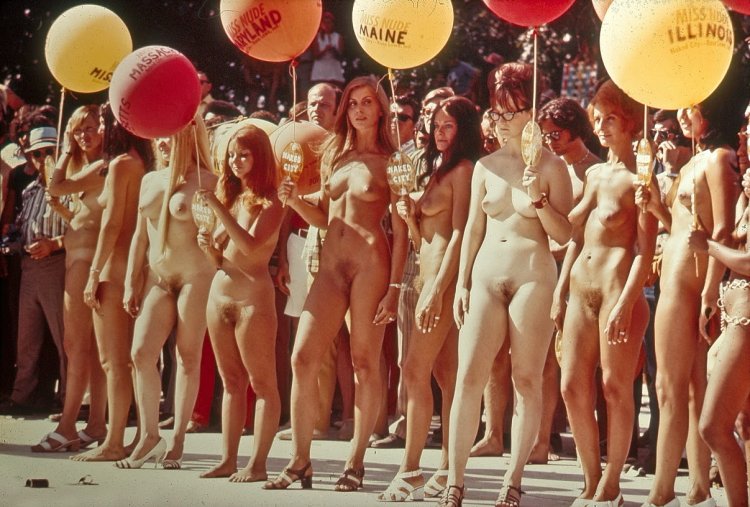 Retro naked beauty contests
