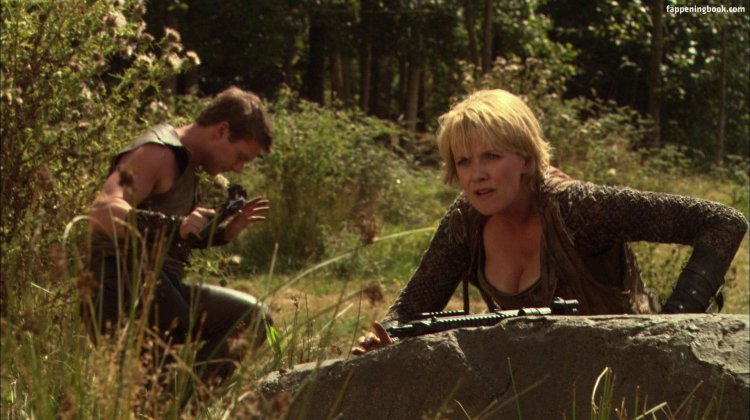 Star gates Amanda Tapping Naked