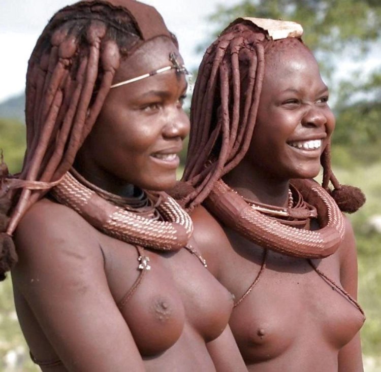 Naked women of African tribes