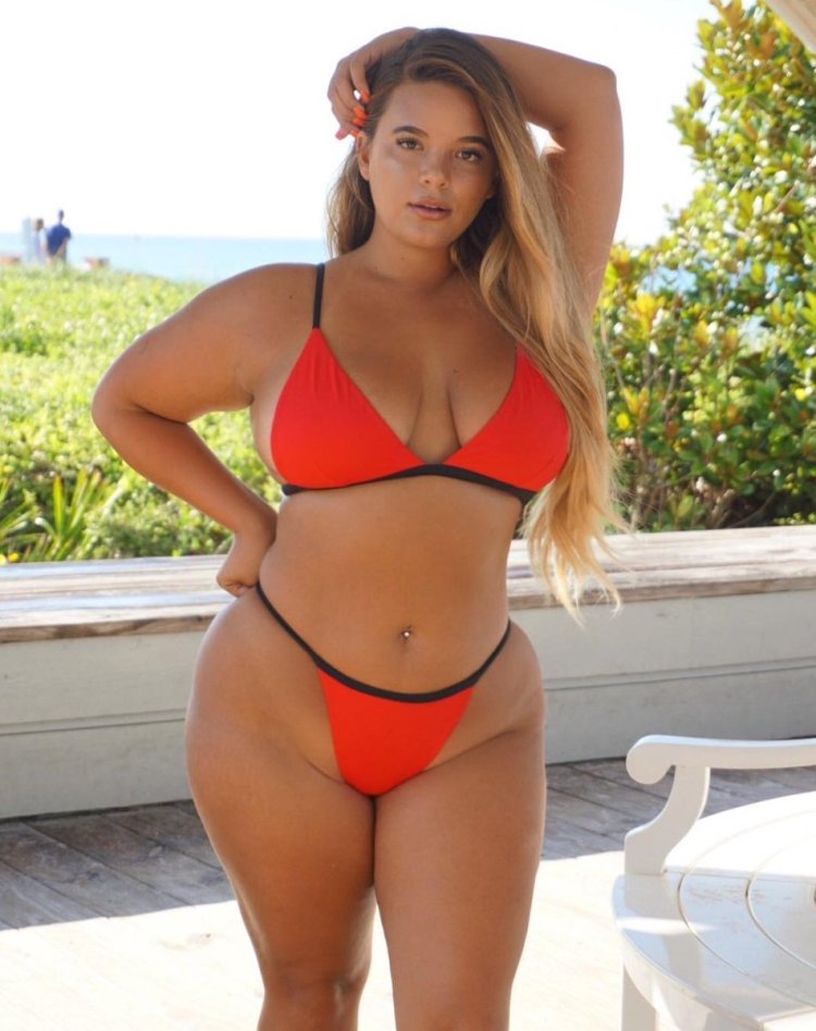 Model Saiz Plus Amber Nova