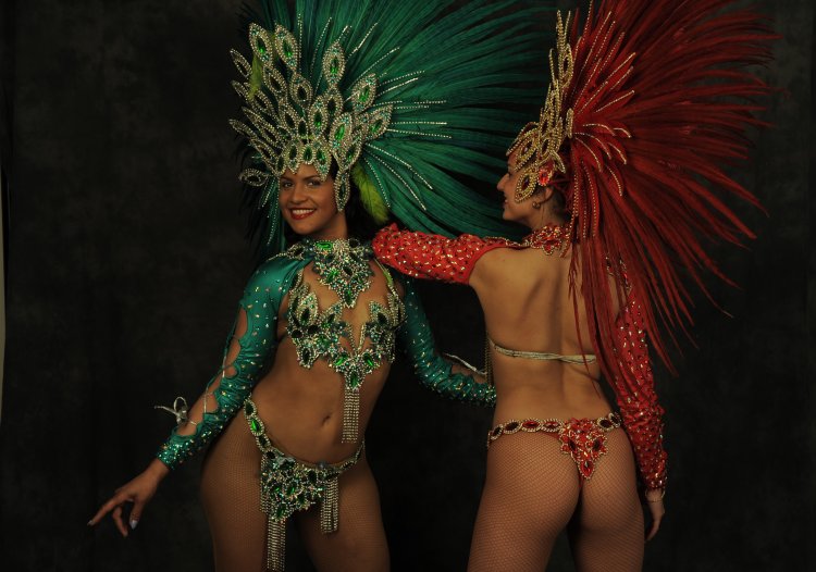 Brazilian Theater OFICINA UZYNA Uzona