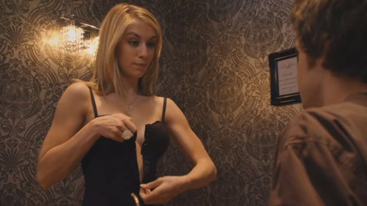 Jennifer Hallnd naked American pie