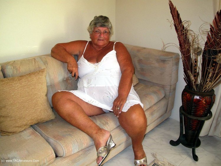 Granny Libby Ulysses XXX Madame