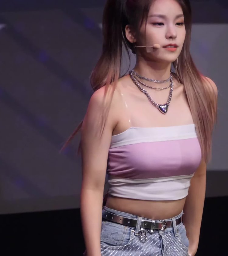 Sabina Wilson Dip Fake