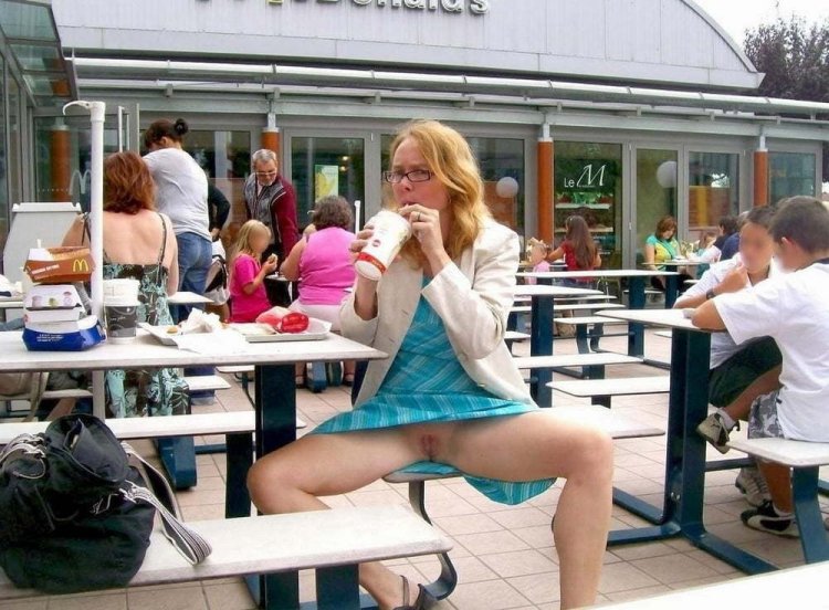 Pussy in a public place