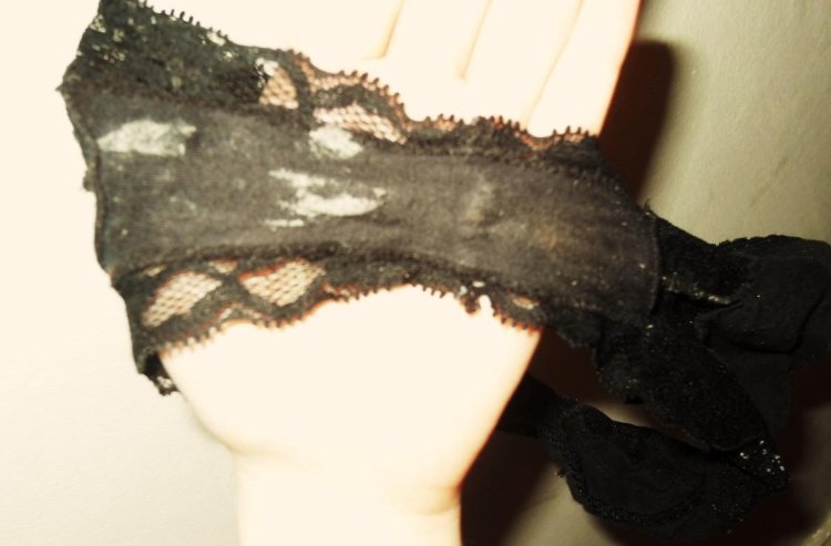 Girls demonstrate their panties