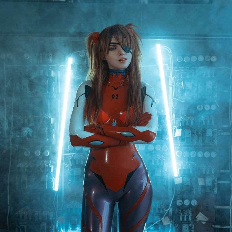 Sasha "Shirogane-Sama" Holland