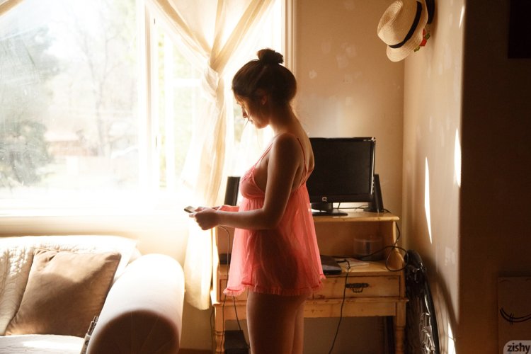 Morning photo busty blonde