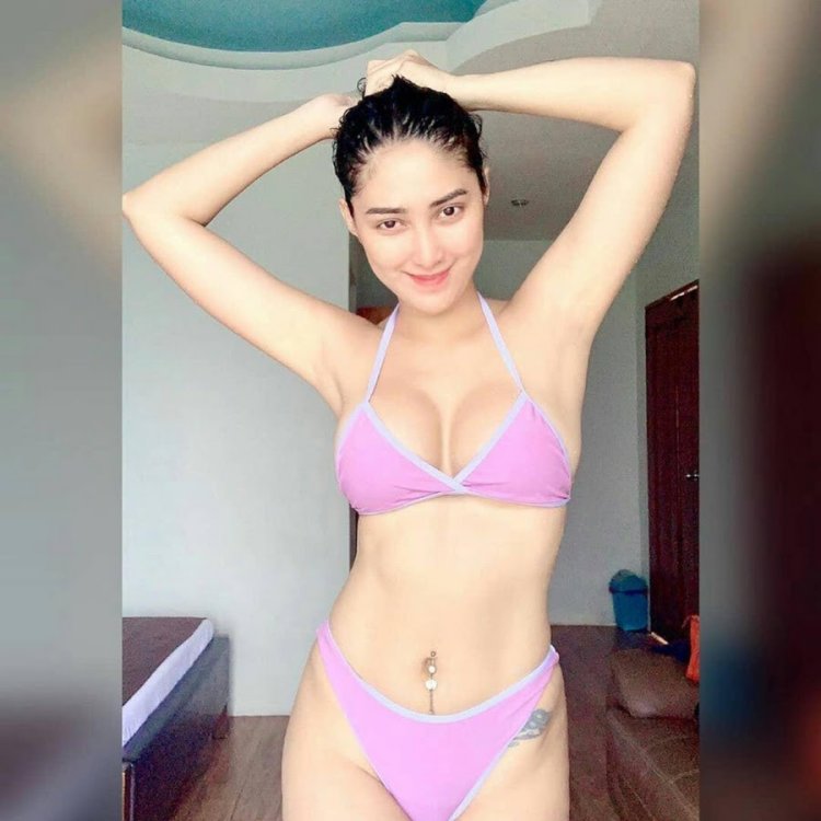 Indonesia SMA Bikini