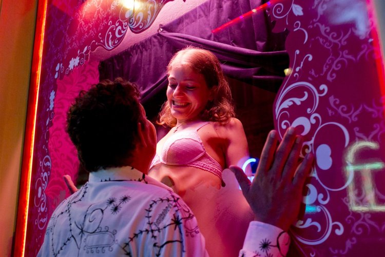 Road prostitution in Spain