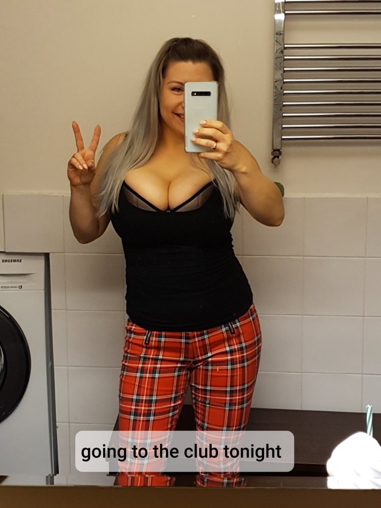 Samantha Lily Turtleneck