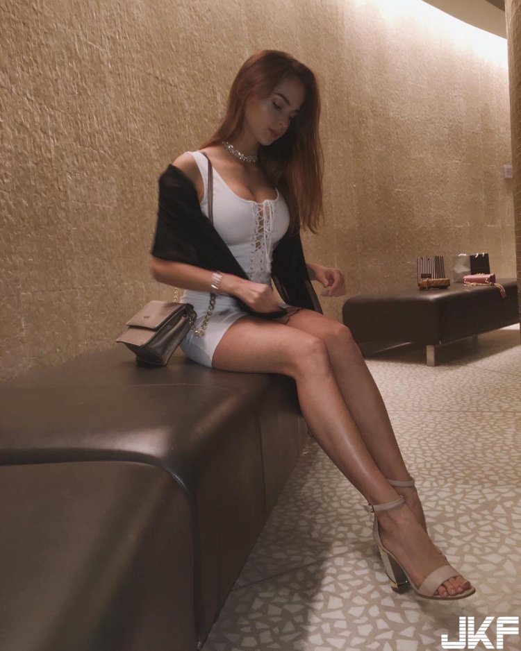 Katya Samoilova EVA model