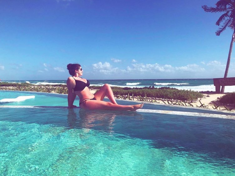 Emily Helen Barry Topless