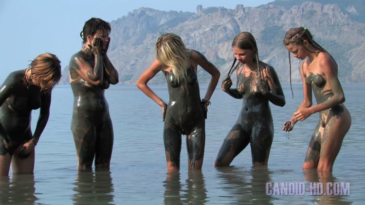 Ukrainian nudists of Candid-HD studio