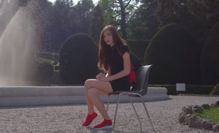 The ass of Karina Strimmershi