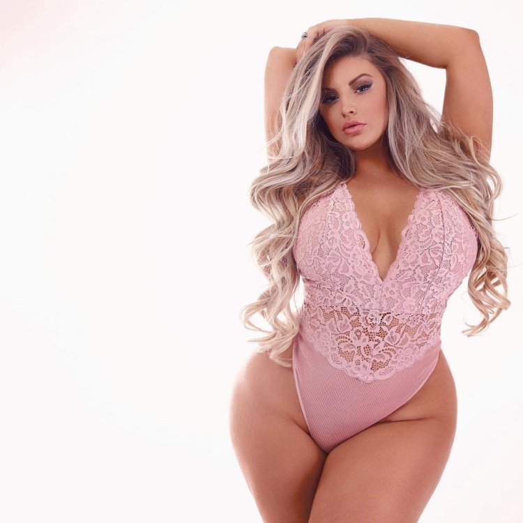 Ashley Alexis Plus Size forbidden in youth