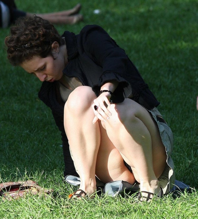 Forty -year -olds without panties