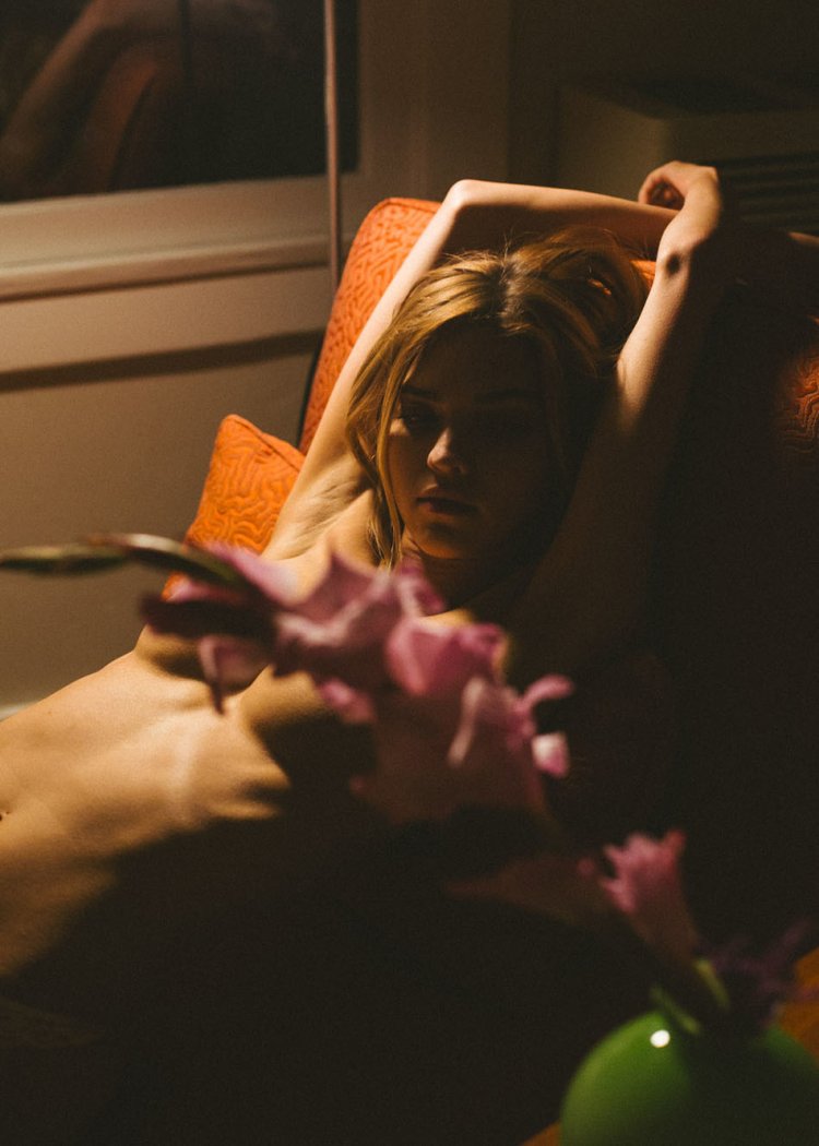 Colleen Cole breasts