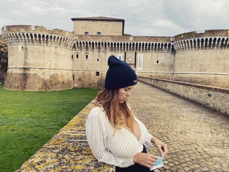 Madalina John Philip