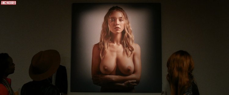 Sidney Suini naked breasts